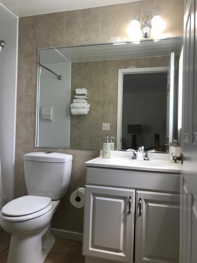 Nightshade Inn & Gardens Camillus Екстер'єр фото